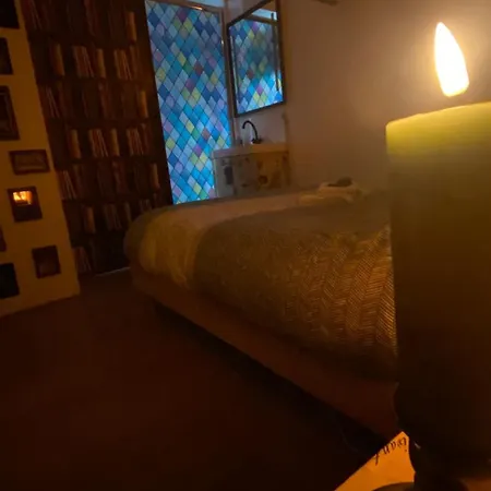 Le Repaire Magique Proche Paris Et Homestay *